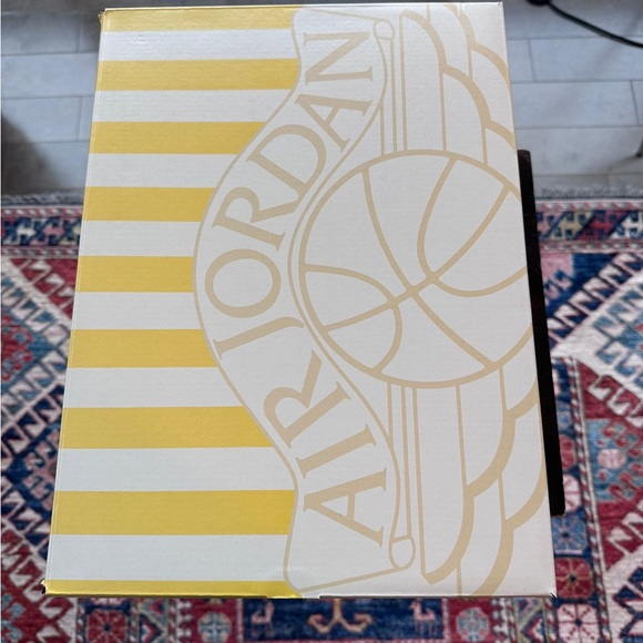 New Maison Chateau Rouge Air Jordan Retro 2, Men’s Size 12 - Picture 8 of 11